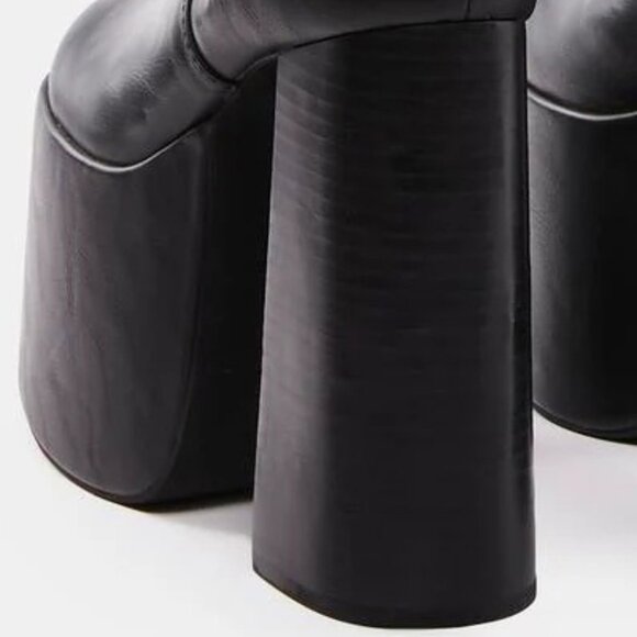 π¦π₯πUBER GORGE!ππ¦π₯70's Inspired Studio 54 Butterfly Chunky Platform Boots - Picture 12 of 13